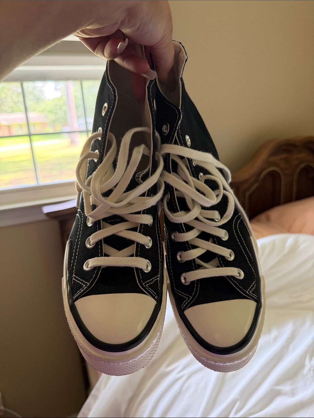 Converse platform High Top Sneakers in Black with Cream Accents - Picture 2 of 6